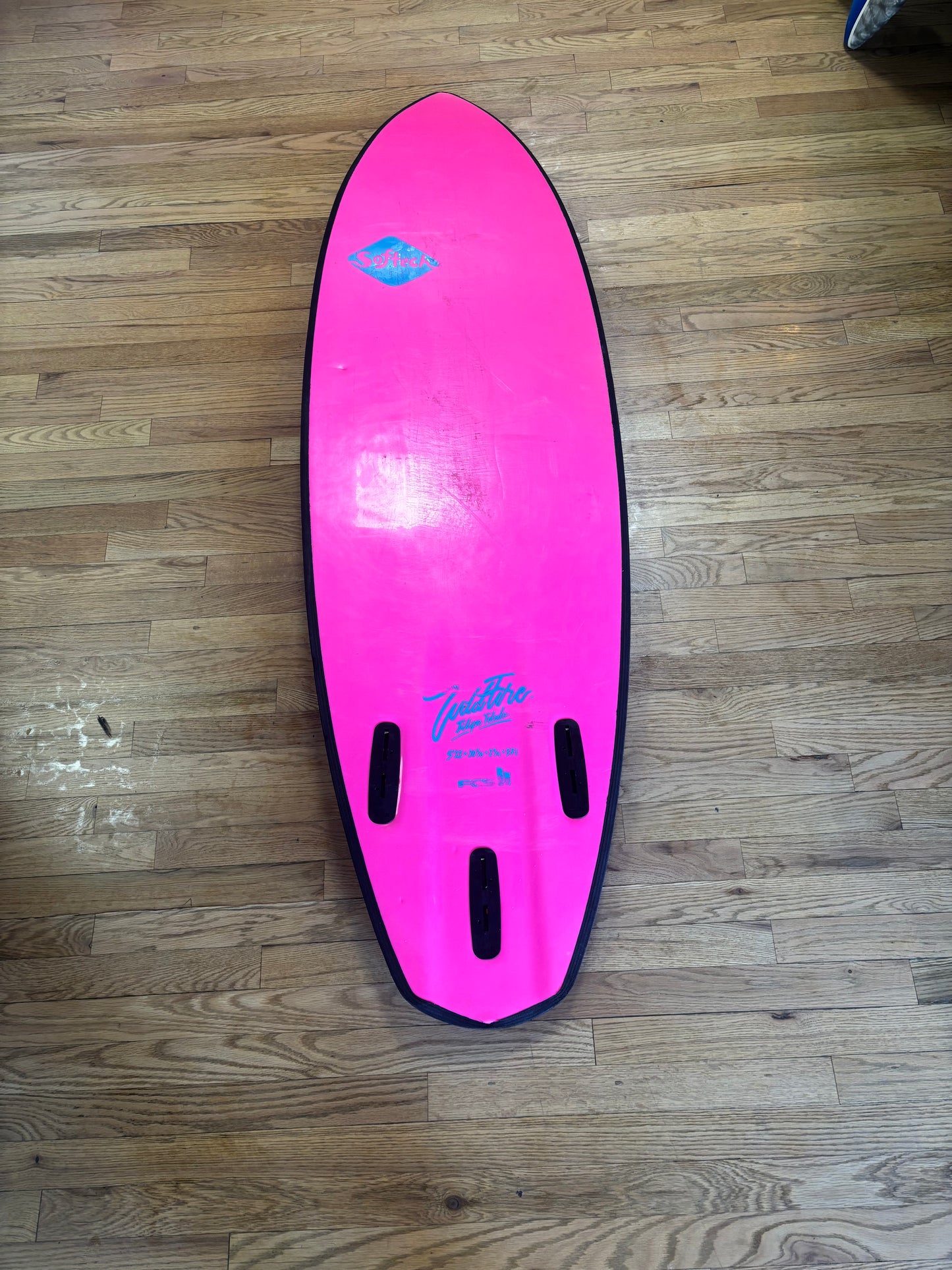 5’11 Softech Wildfire