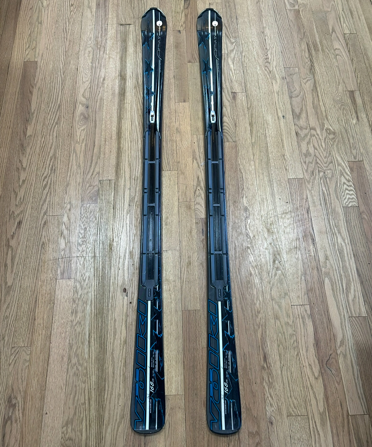 Volkl Unlimited AC2 Skis – 168cm (Skis Only)