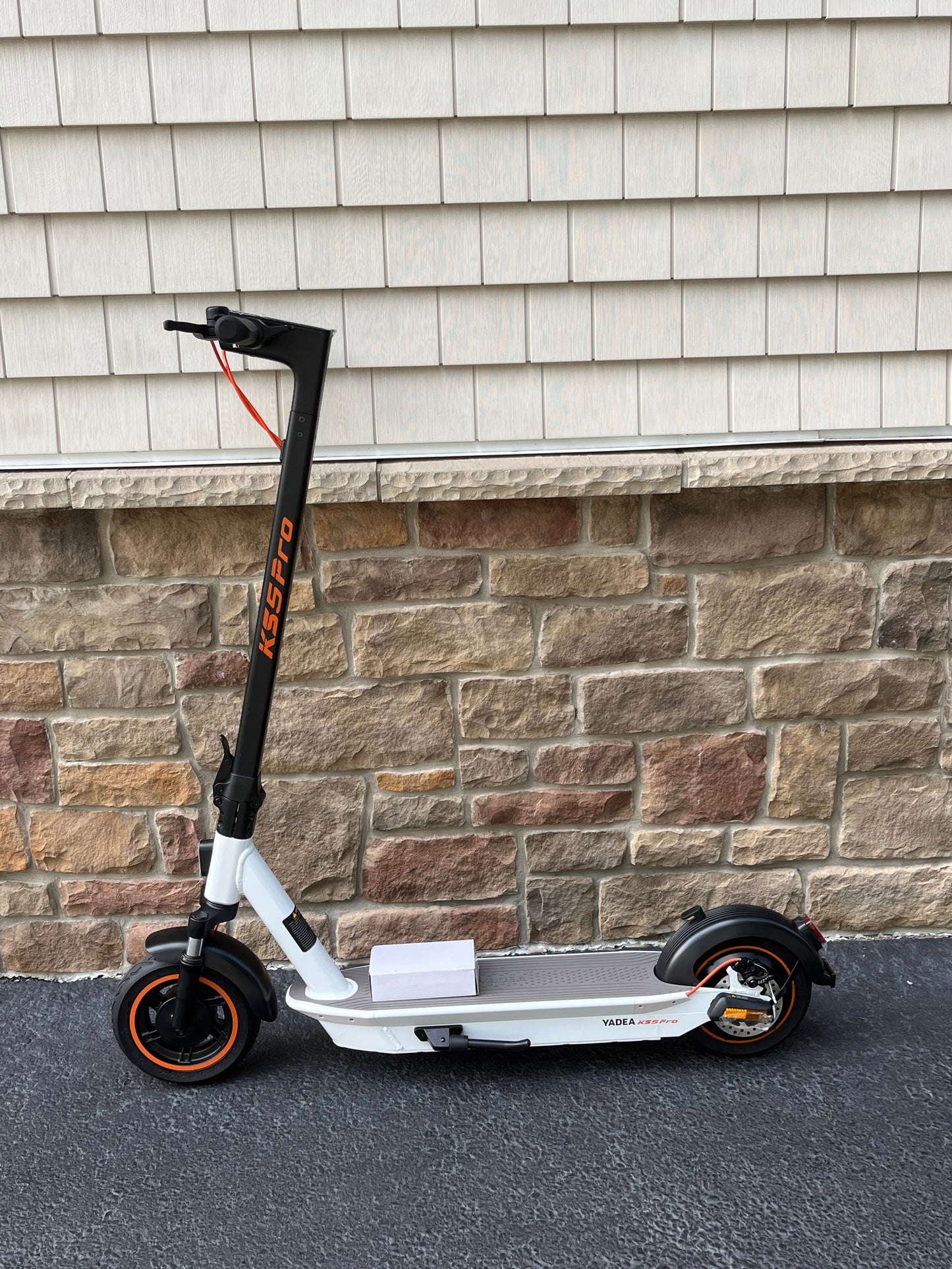 Yadea Electric Scooter