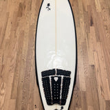 5’8 Ricky Carroll