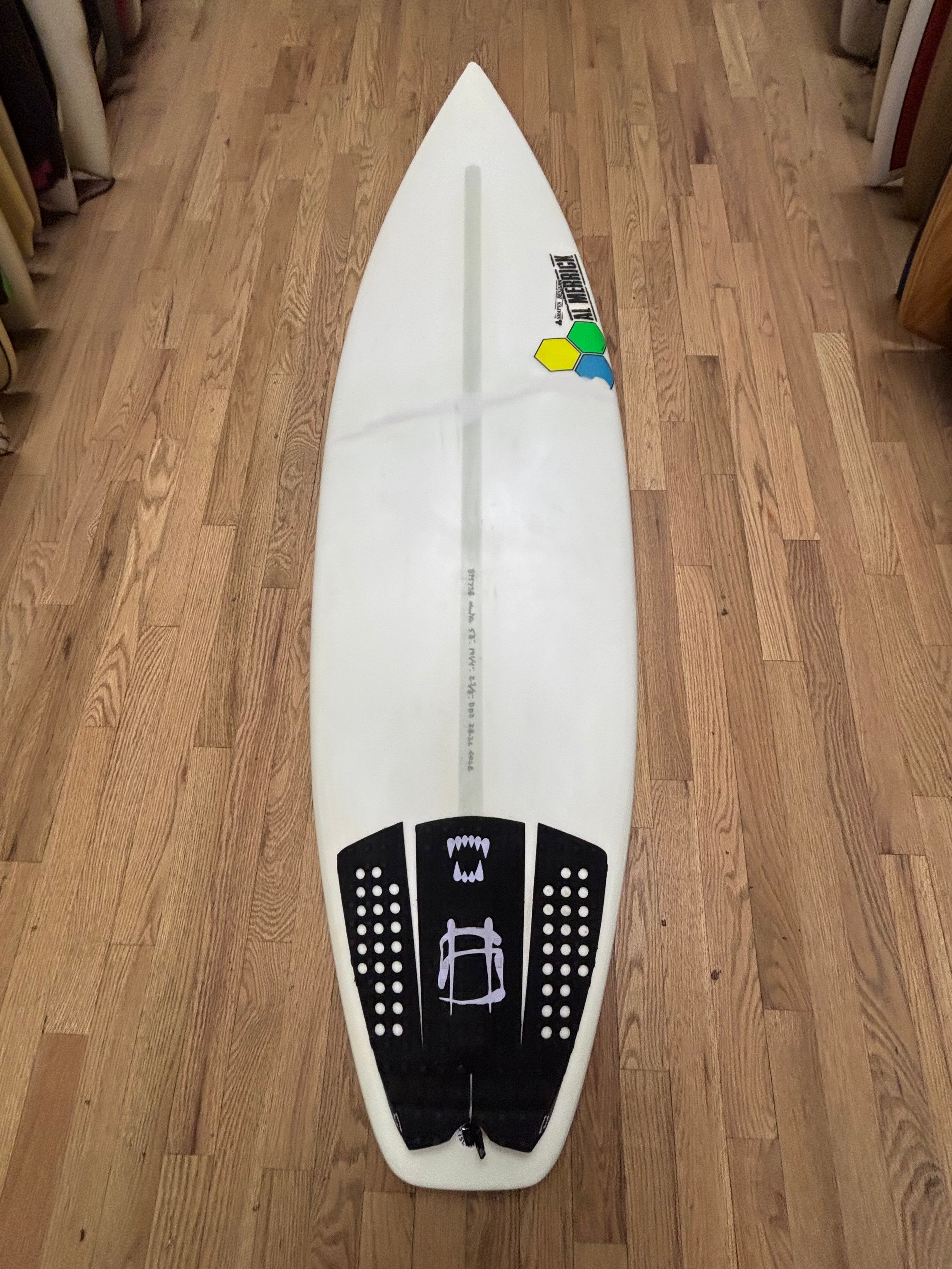 Premium Pre-Owned Surfboards: Foamies to Performance – SurfNSpark