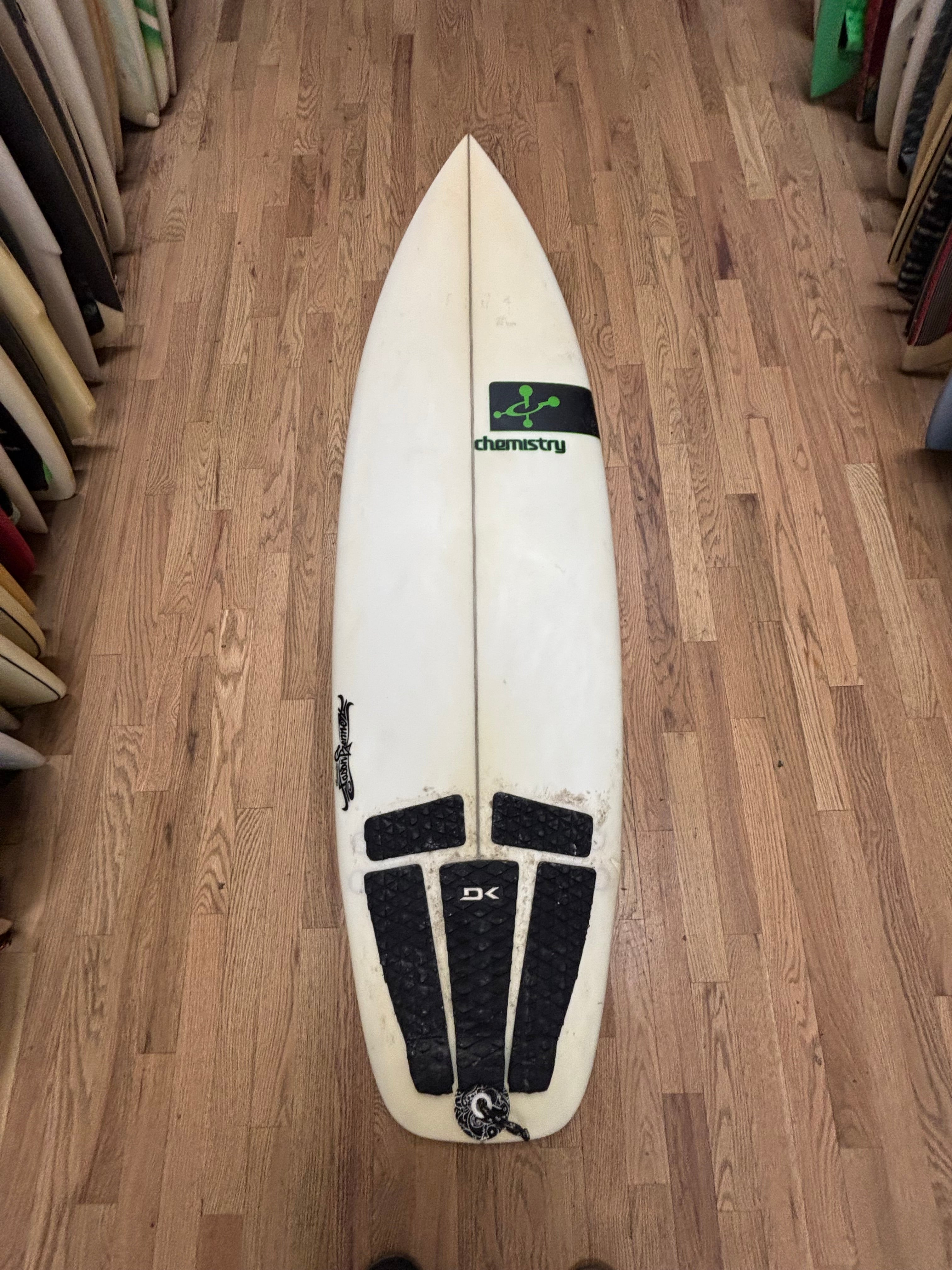 5’7 Chemistry Chem Used Surfboard – SurfNSpark product image 1