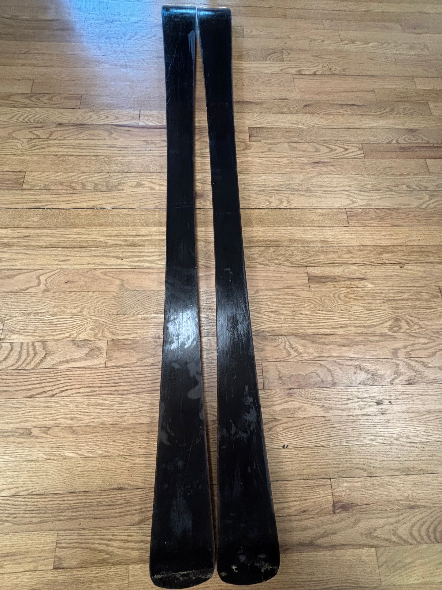 Blizzard Viva Skis – 160cm