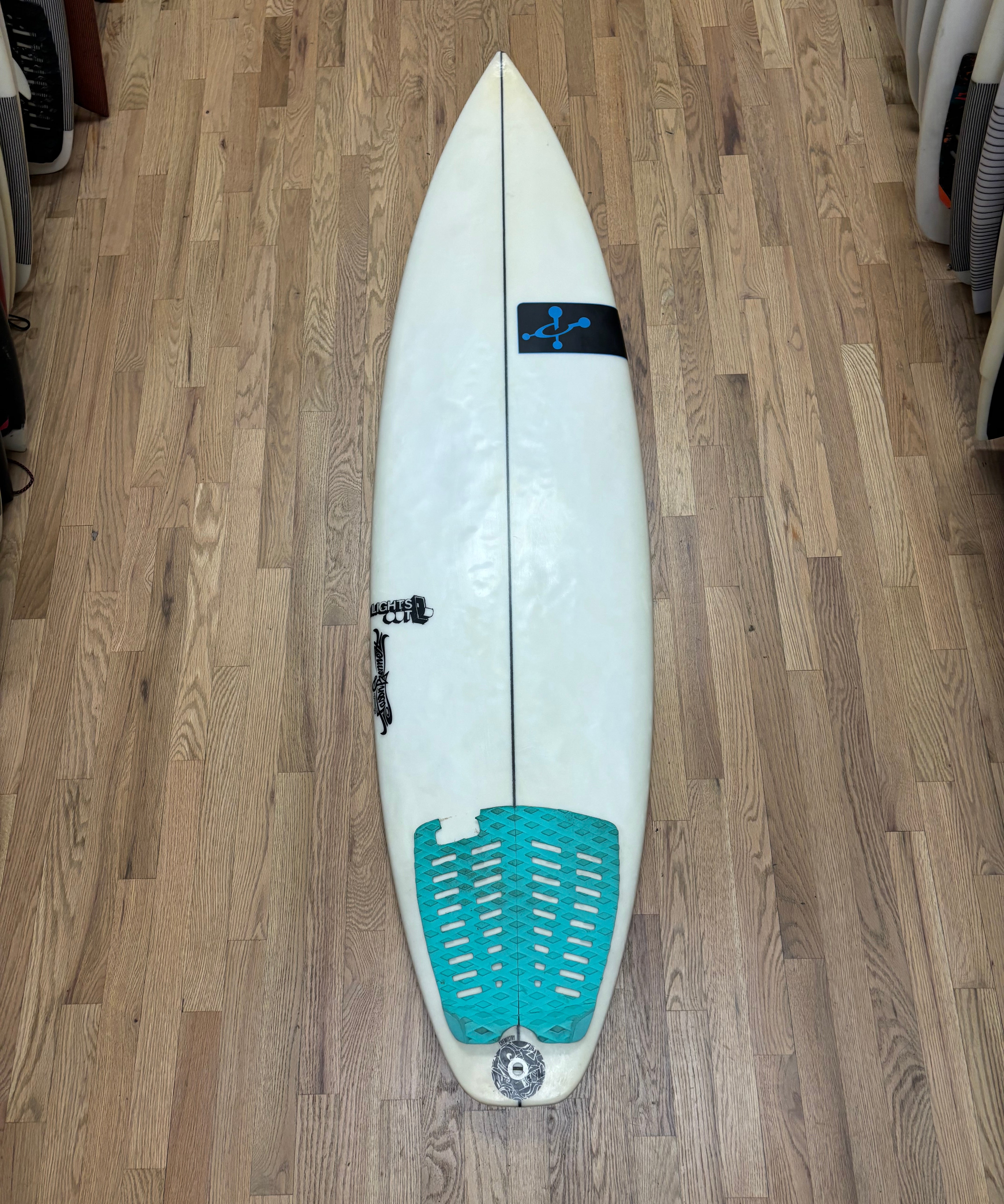 6’0 Chemistry “Lights Out”