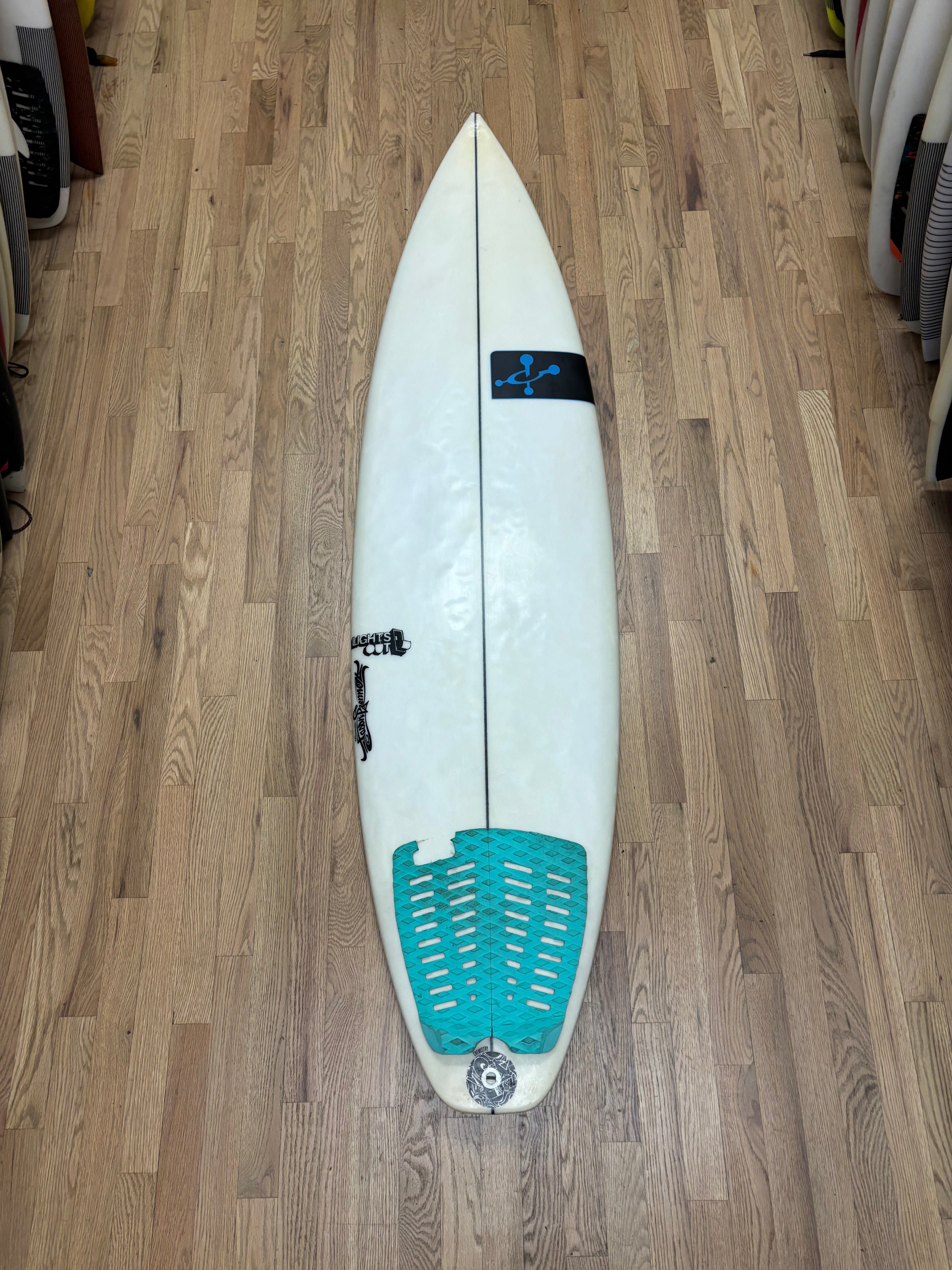 6’0 Chemistry “Lights Out”