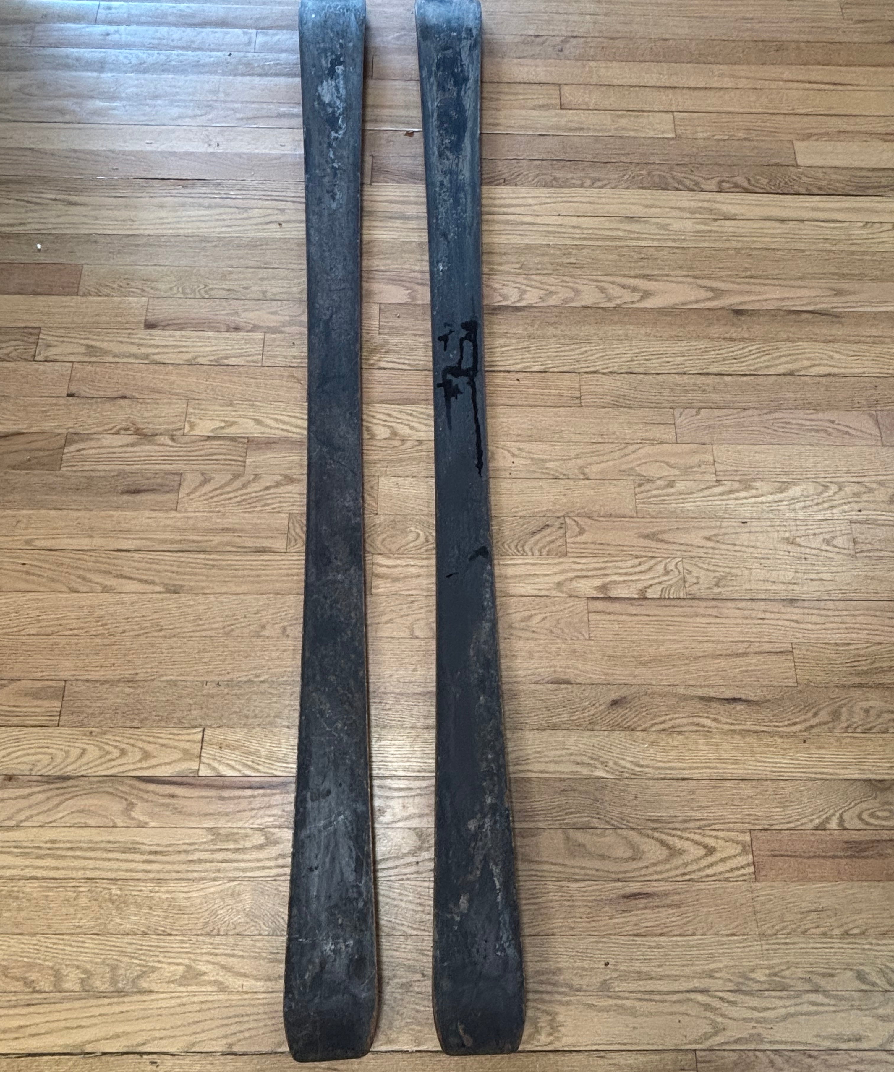 Atomic Skis – 170cm